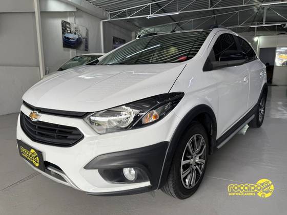 CHEVROLET ONIX 1.4 MPFI ACTIV 8V FLEX 4P AUTOMÁTICO CHEVROLET ONIX 1.4 MPFI ACTIV 8V FLEX 4P AUTOMÁTICO